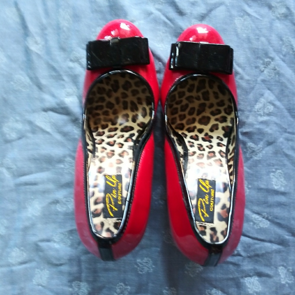 Pin Up Red Heels